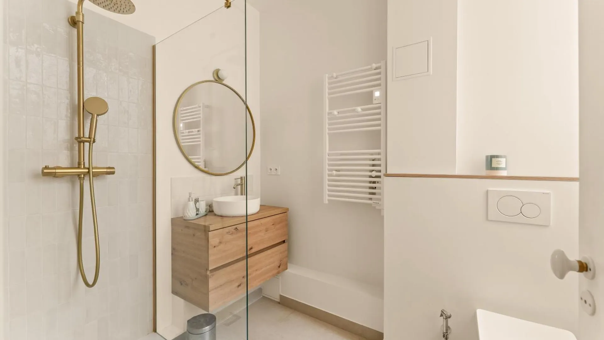 Ecole Militaire Apartment Paris